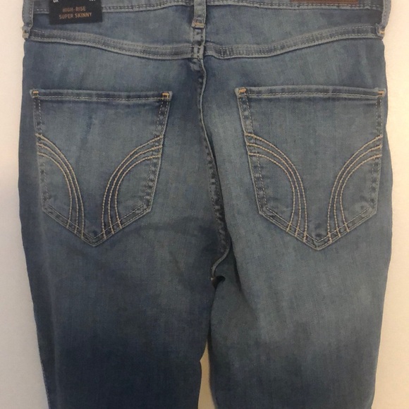 NWT Hollister high rise super skinny jeans - Picture 2 of 6